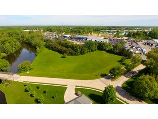 River & Lake Lots in Elkhart County, Indiana - ABSOLUTE 43 RIVER & LAKE LOTS AUCTION - 66+/- ACRES ON 43 LOTS IN ELKHART COUNTY, INDIANA